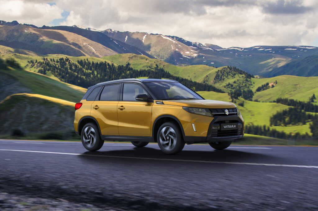 NUEVO SUZUKI VITARA AMARILLO